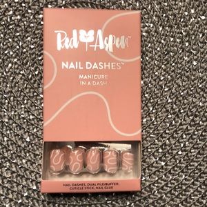 Red Aspen Press On Nails